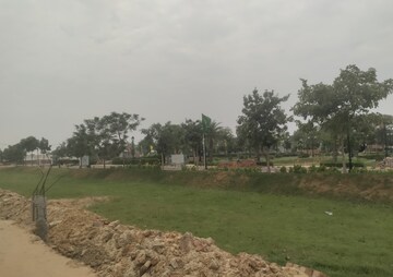  Plot For Sale in Sector 70