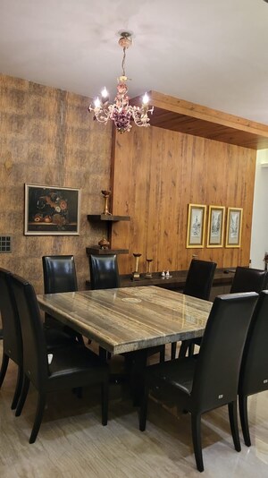 Bedroom in 6+ BHK Independent House at 12 Vyjayanthi, Banjara Hills – for Sale