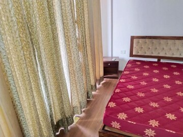 Bedroom in 3 BHK Builder Floor at Sector 4 – for Rent