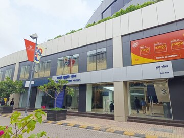  Showroom – Exterior View View at Phoenix Paragon Plaza, Kurla West - for Sale