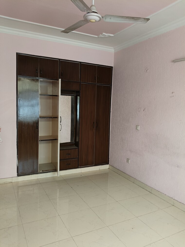 Room, us-pine-homes 3 Bedroom 1850 Sq.Ft. Builder Floor In Dhakoli Zirakpur 8805555