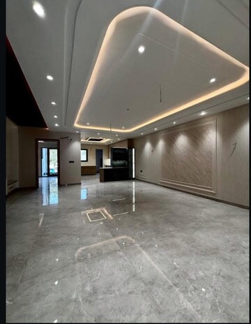 2 BHK Builder Floor For Sale in Sector 35