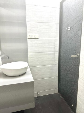 Bathroom in 2.5 BHK Apartment at Thane West – for Sale