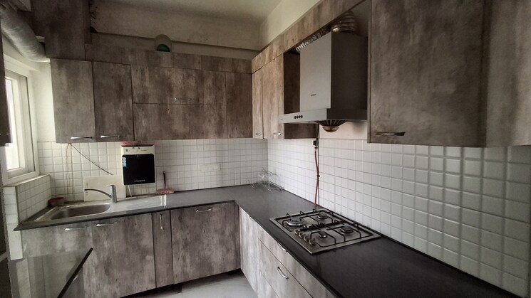Kitchen, lohgarh 3.5 Bedroom 2200 Sq.Ft. Apartment In Lohgarh Zirakpur 8805607