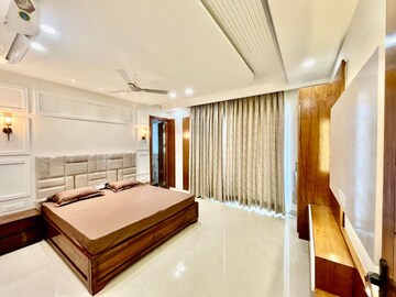 Bedroom in 3 BHK Builder Floor at Panchkula Urban Estate – for Sale