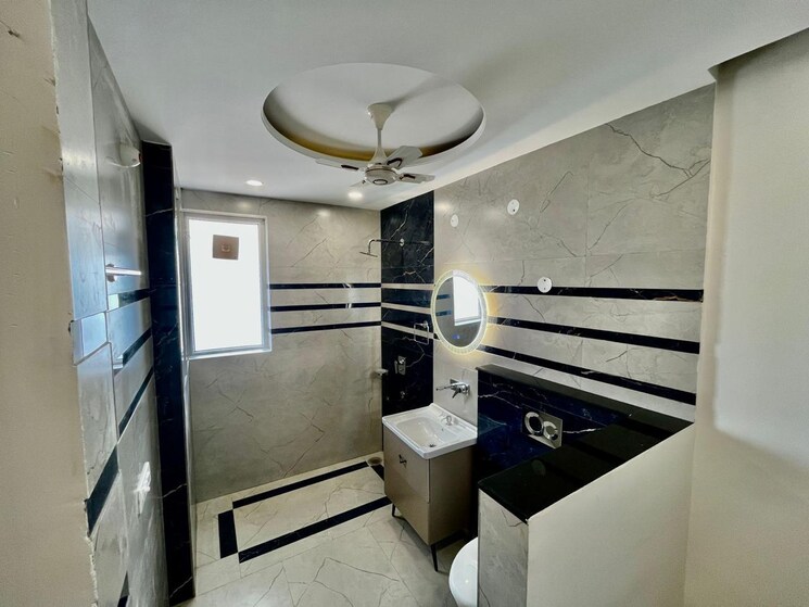 Bathroom, panchkula urban estate 3 Bedroom 2160 Sq.Ft. Builder Floor In Panchkula Urban Estate Panchkula 8805682
