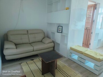 Master Bedroom in 2 BHK Builder Floor at Sector 57 – for Rent