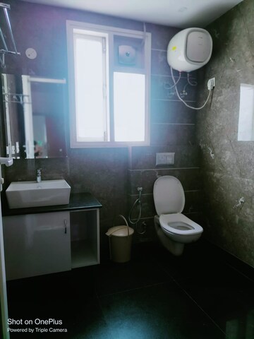 Bathroom in 2 BHK Builder Floor at Sector 57 – for Rent