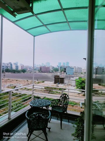 Balcony in 2 BHK Builder Floor at Sector 57 – for Rent