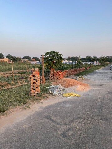 Plot Area in  Plot at Yamuna Expressway – for Sale