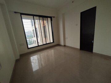 Room in 3 BHK Apartment at Safal Shree Saraswati CHSL Plot 8 A, Chembur – for Rent