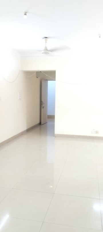 Room in 2 BHK Apartment at Zinnia CHS, Powai – for Rent