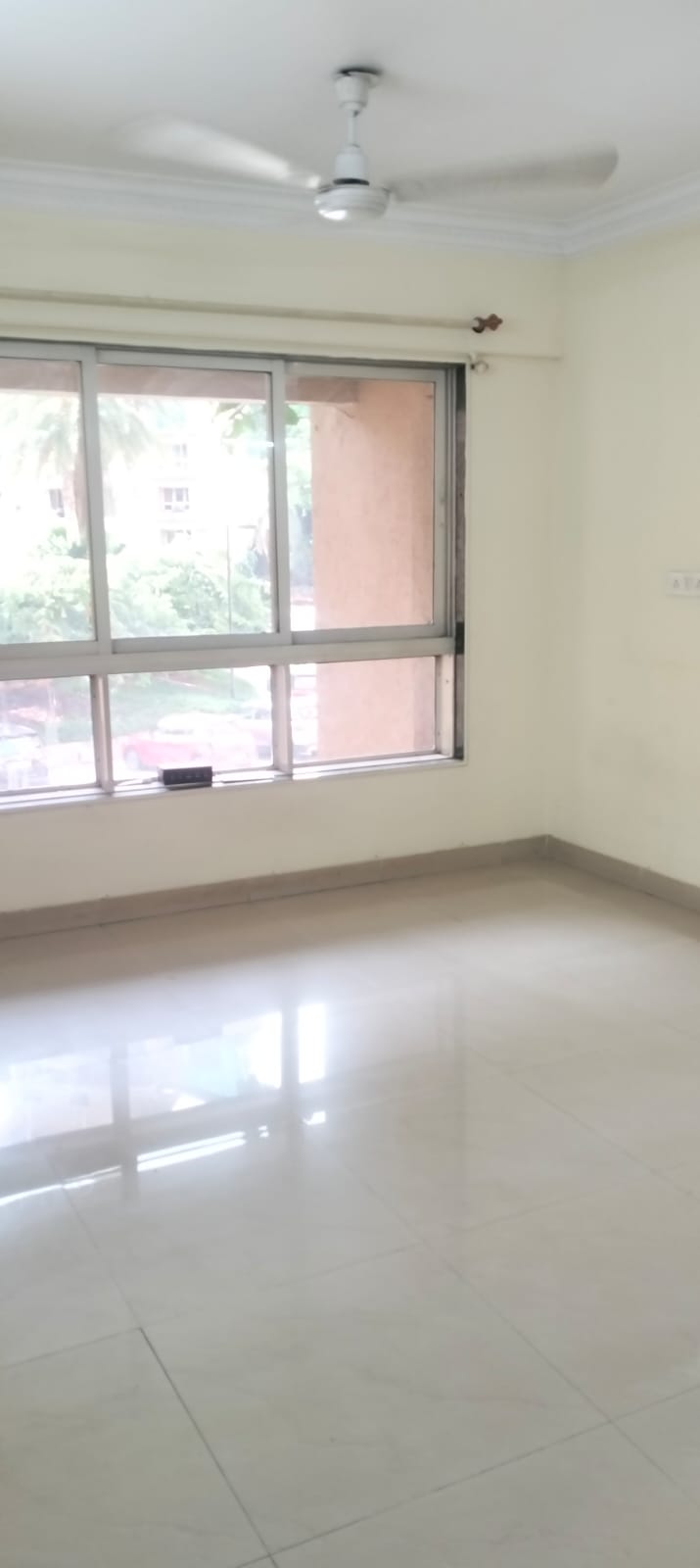 2 BHK Apartment For Rent in Zinnia CHS