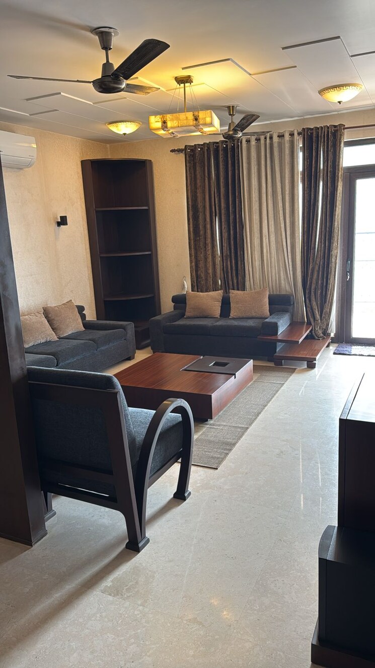 Living Room, dlf-westend-heights 4 Bedroom 2800 Sq.Ft. Apartment In Sector 53 Gurgaon 8805839