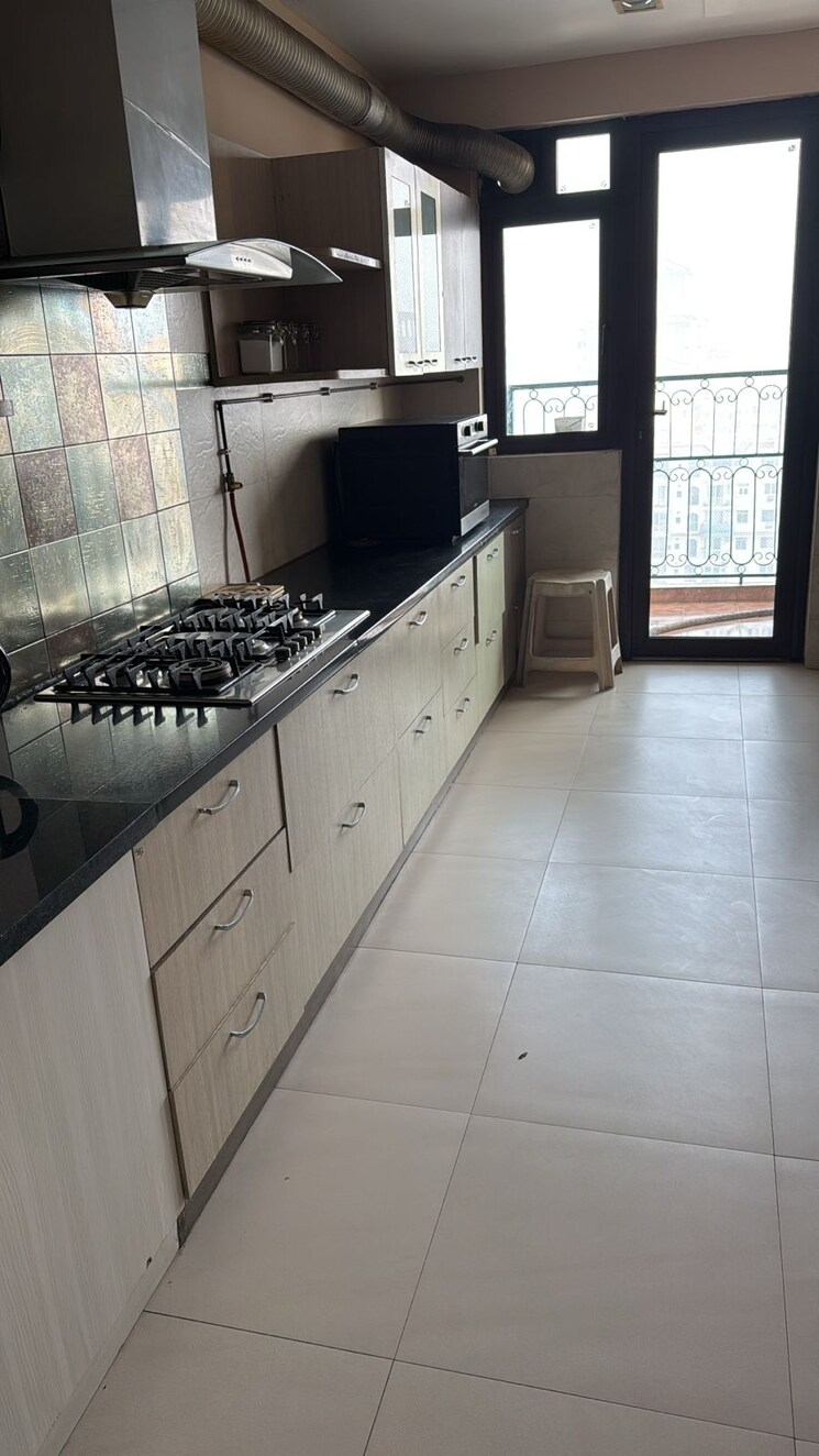 Kitchen, dlf-westend-heights 4 Bedroom 2800 Sq.Ft. Apartment In Sector 53 Gurgaon 8805839