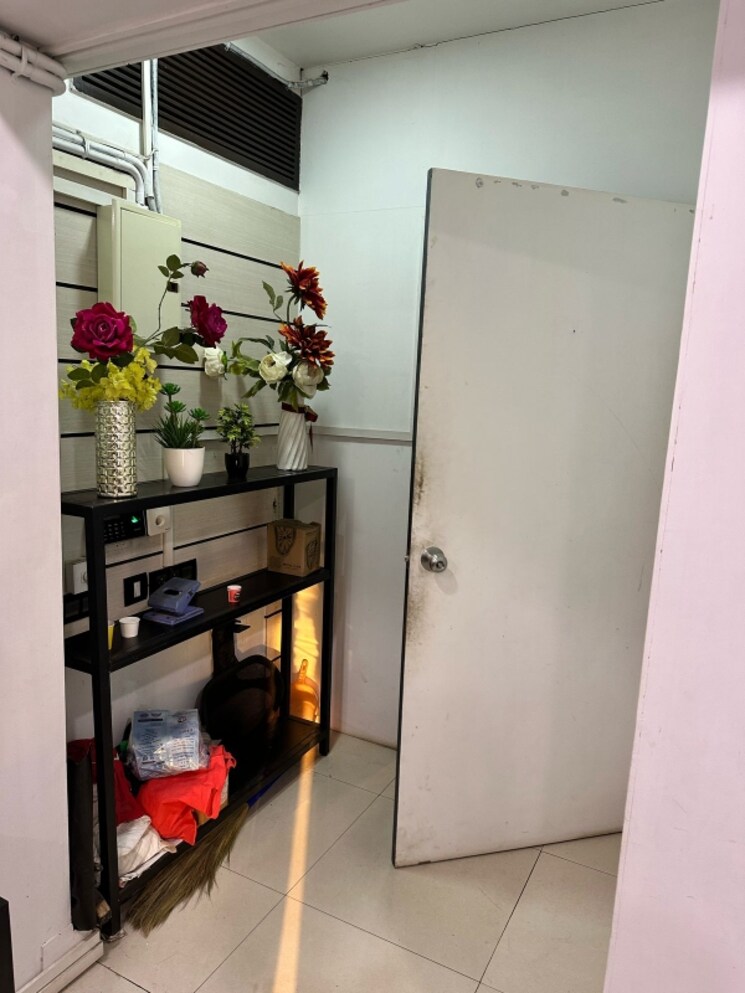 undefined, vile parle west Commercial Office Space 750 Sq.Ft. In Vile Parle West Mumbai 8805919