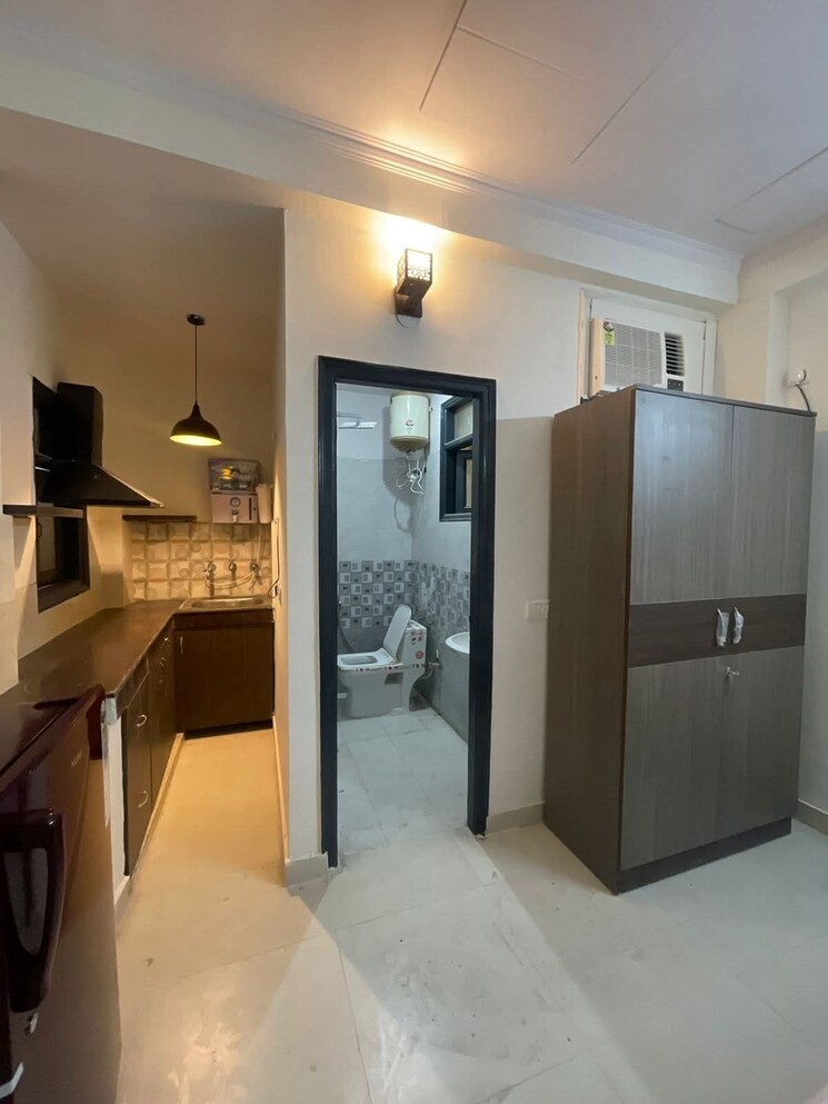 Kitchen, saket 1 RK 500 Sq.Ft. Apartment In Saket Delhi 8805955