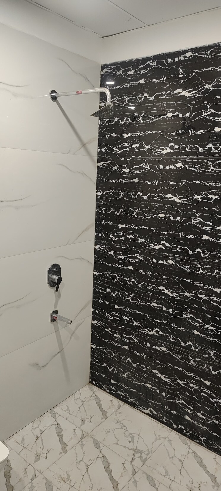 Bathroom, sector 57 3 Bedroom 2200 Sq.Ft. Builder Floor In Sector 57 Gurgaon 8805978