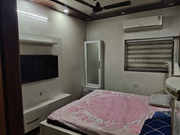 Bedroom, sector 13 dwarka 3 Bedroom 1500 Sq.Ft. Apartment In Sector 13 Dwarka Delhi 8806014
