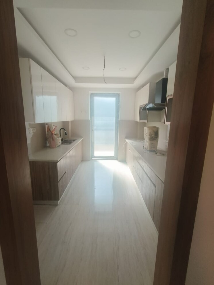 undefined, sector 52 3 Bedroom 3000 Sq.Ft. Builder Floor In Sector 52 Gurgaon 8806057