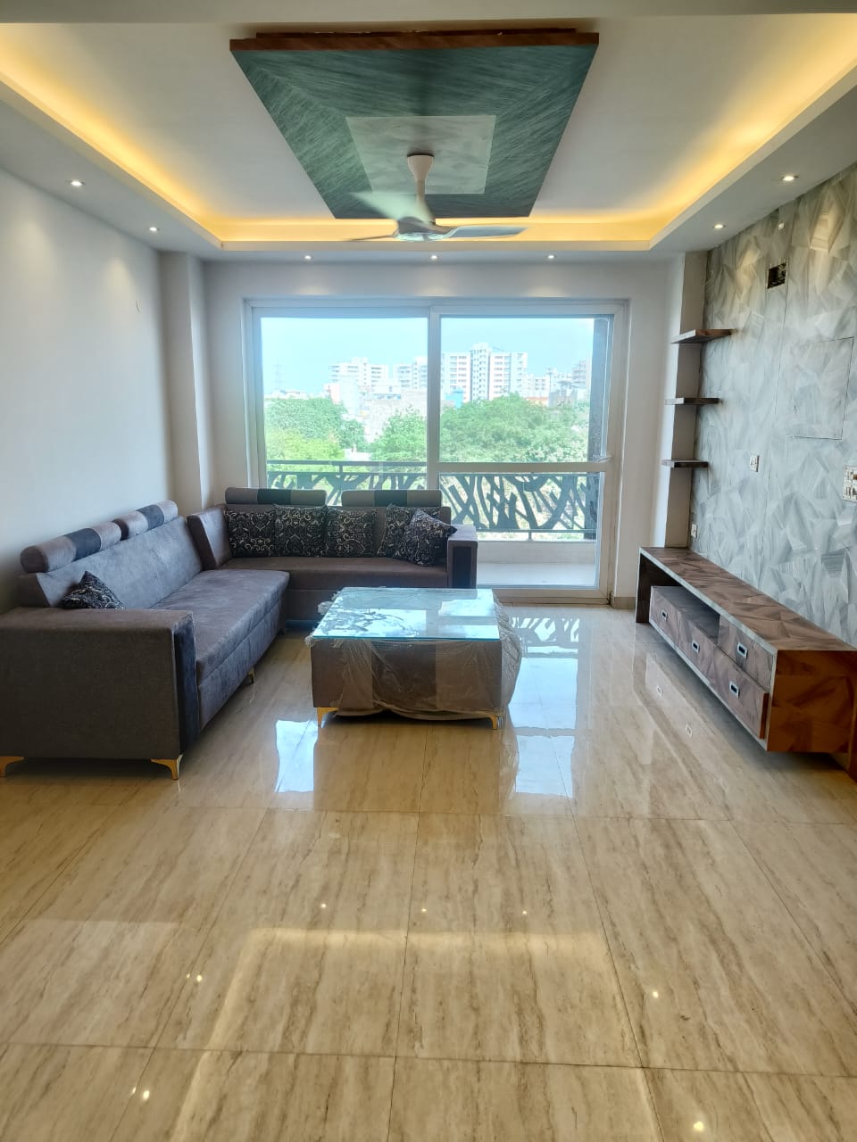 3 BHK + Pooja Room Builder Floor For Rent in Sector 52