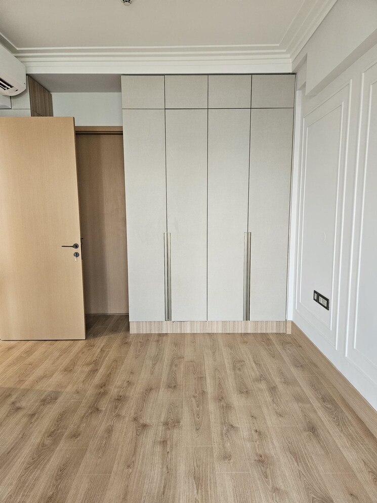 Bedroom, dlf-the-grove 4 Bedroom 4500 Sq.Ft. Builder Floor In Sector 54 Gurgaon 8806164