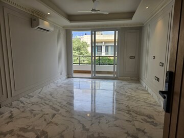 4 BHK Builder Floor For Rent in DLF The Grove, Sector 54