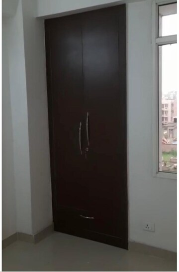 Building Lobby in 2 BHK Apartment at Stellar Mi Citihomes, Omicron Iii Greater Noida – for Sale