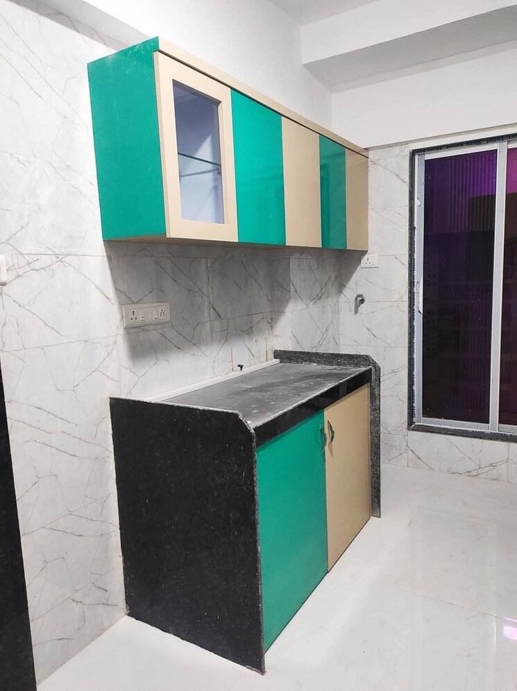 Kitchen, goregaon west 2 Bedroom 620 Sq.Ft. Apartment In Goregaon West Mumbai 8806215