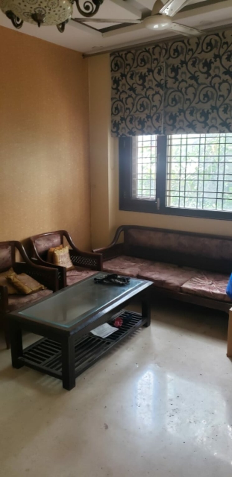 Living Room, lajpat nagar 4 2 Bedroom 900 Sq.Ft. Builder Floor In Lajpat Nagar 4 Delhi 8806220