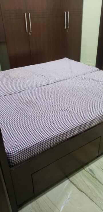Bedroom in 2 BHK Builder Floor at Lajpat Nagar 4 – for Rent