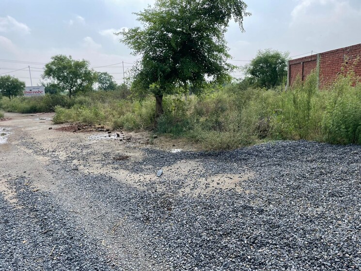 undefined, mu 2 greater noida  150 Sq.Mt. Plot In Mu 2 Greater Noida Greater Noida 8806212