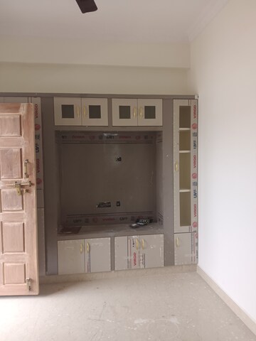 Room in 1 BHK Apartment at Manikonda – for Rent