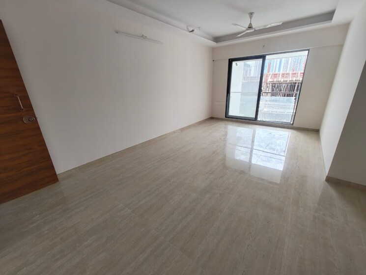 Room, je-and-vee-om-trimurti 3 Bedroom 941 Sq.Ft. Apartment In Malad East Mumbai 8806391