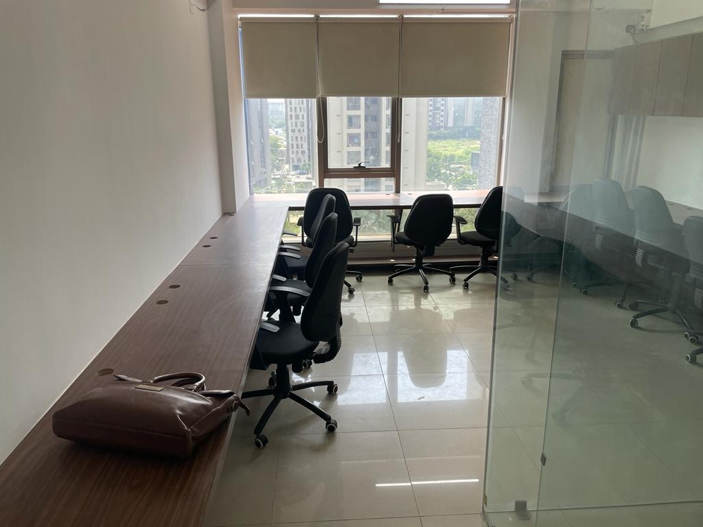 Office Space For Rent in Goyal Titanium Heights