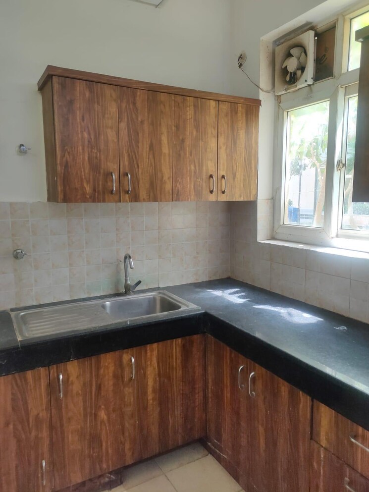 Kitchen, bptp-park-elite-premium 3 Bedroom 1360 Sq.Ft. Apartment In Sector 84 Faridabad 8806412