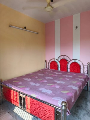 Bedroom in 2 BHK Apartment at Sodepur – for Sale