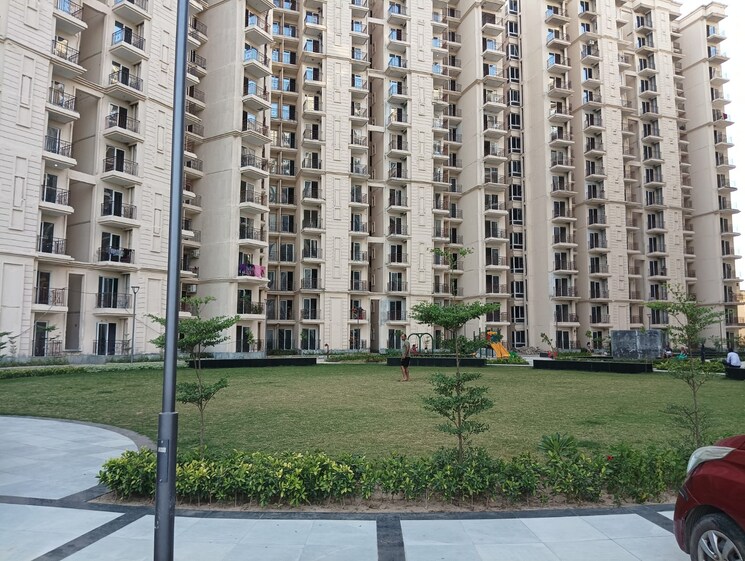Exterior View, signature-global-the-millennia 2 Bedroom 1050 Sq.Ft. Apartment In Sector 37d Gurgaon 8806406