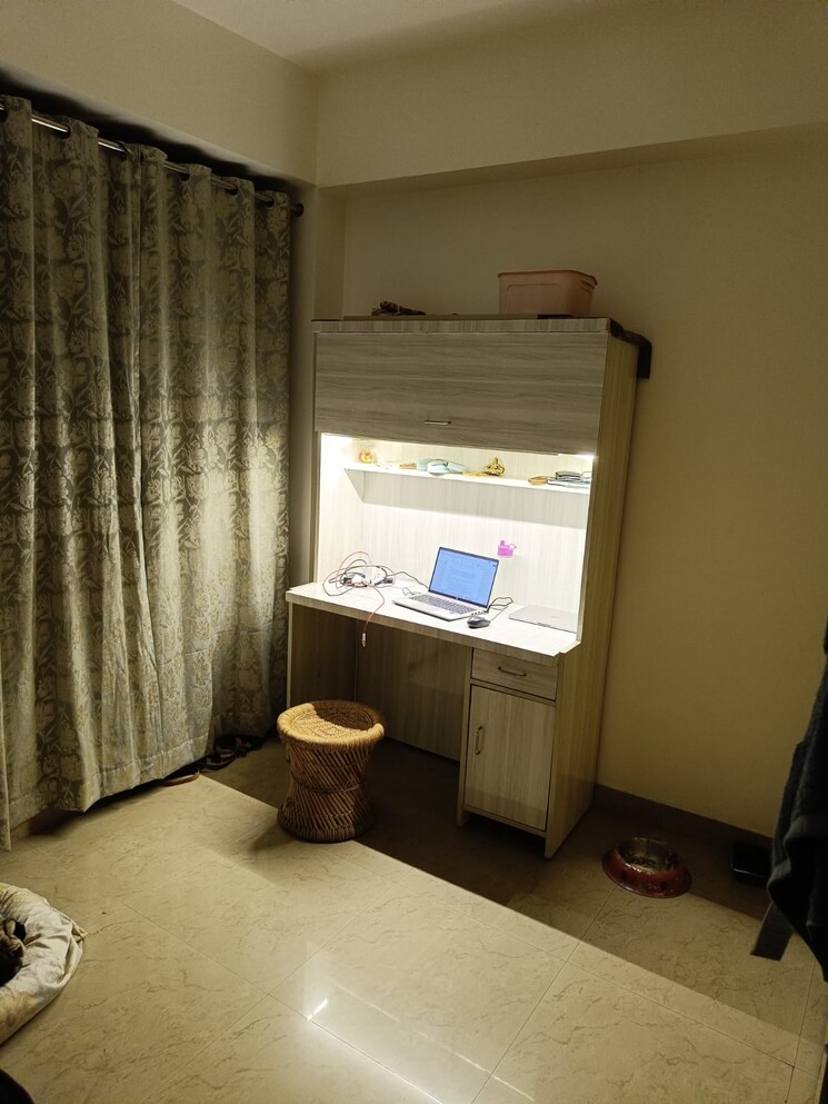 Bathroom, logix-blossom-county 2 Bedroom 990 Sq.Ft. Apartment In Sector 137 Noida 8806465