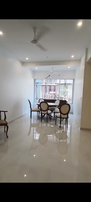 Master Bedroom in 3 BHK Apartment at Apollo Bunder – for Sale