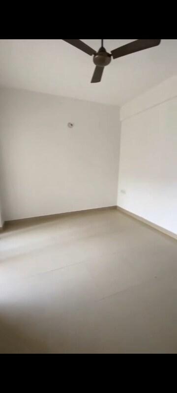 Room in 3 BHK Apartment at Galaxy Vega, Tech Zone 4 Greater Noida – for Sale