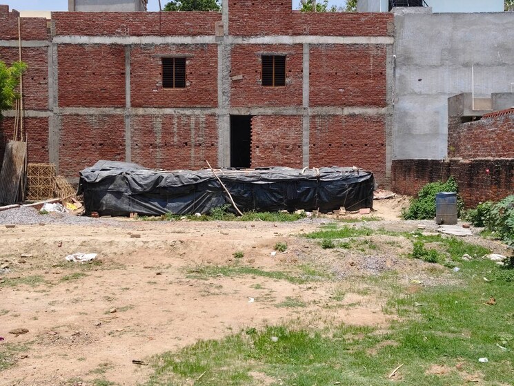 undefined, jankipuram  1150 Sq.Yd. Plot In Jankipuram Lucknow 8806520
