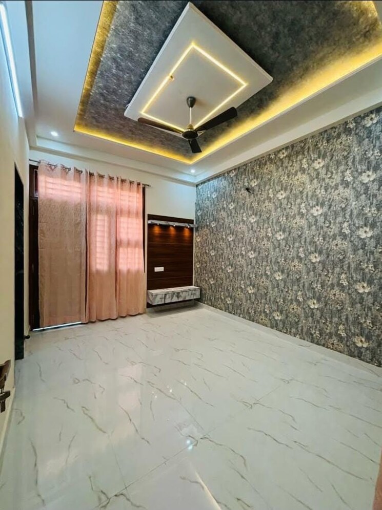 Bedroom, sector 28 3 Bedroom 2520 Sq.Ft. Builder Floor In Sector 28 Faridabad 8806563