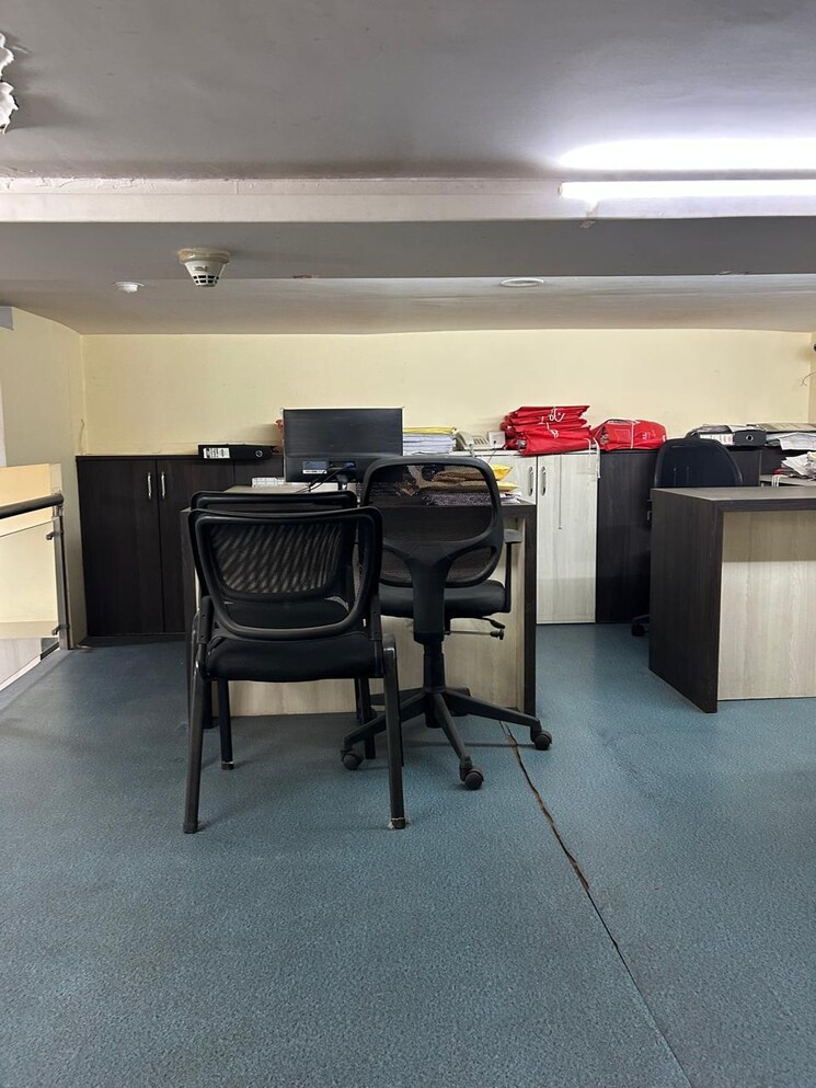 Team Area, neelkanth-business-park Commercial Office Space 800 Sq.Ft. In Ghatkopar West Mumbai 5360776