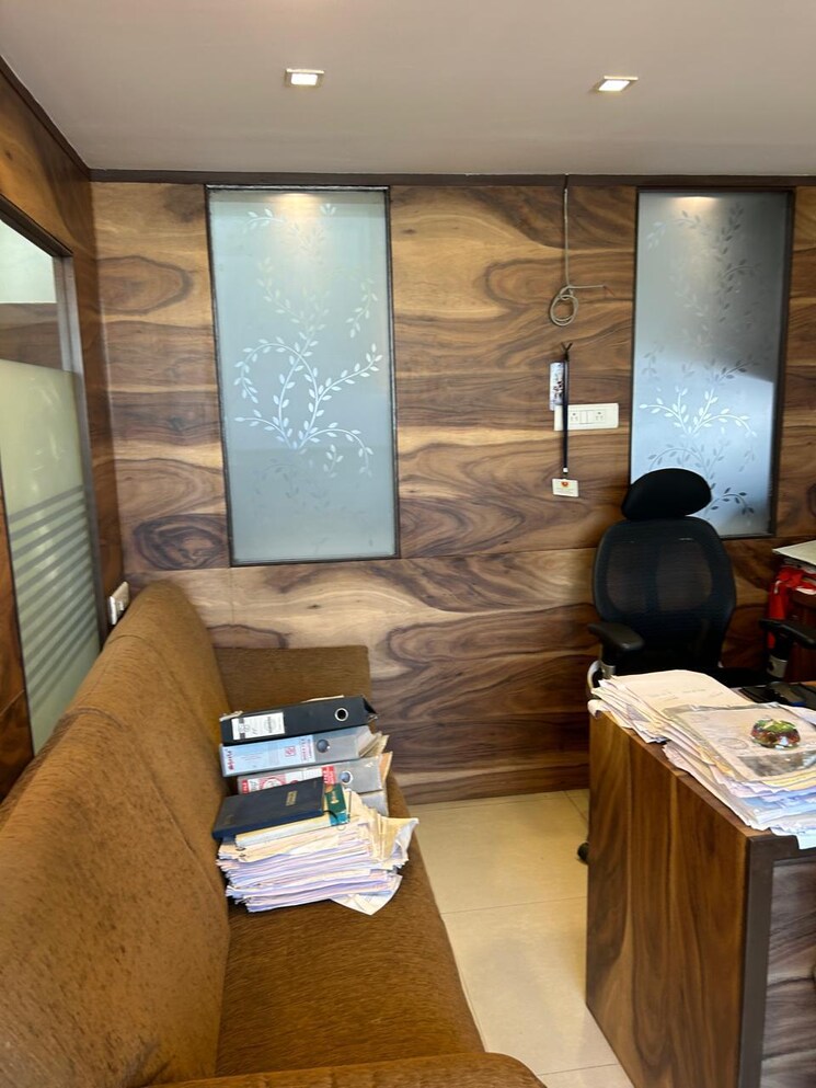 Team Area, neelkanth-business-park Commercial Office Space 800 Sq.Ft. In Ghatkopar West Mumbai 5360776