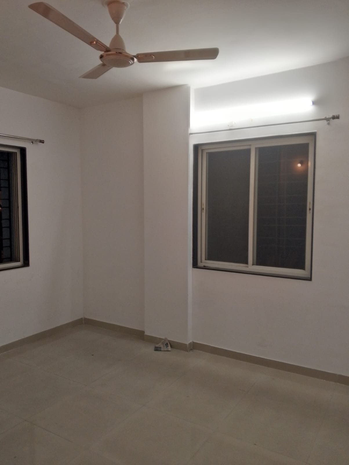 1 BHK Apartment For Rent in Senadatta Building 