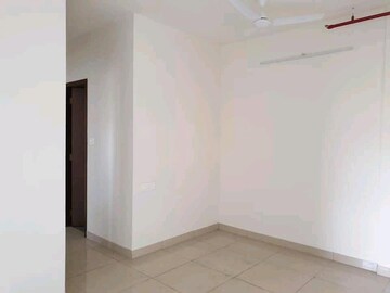 Room in 2 BHK Apartment at The Wadhwa Promenade, Ghatkopar West – for Sale