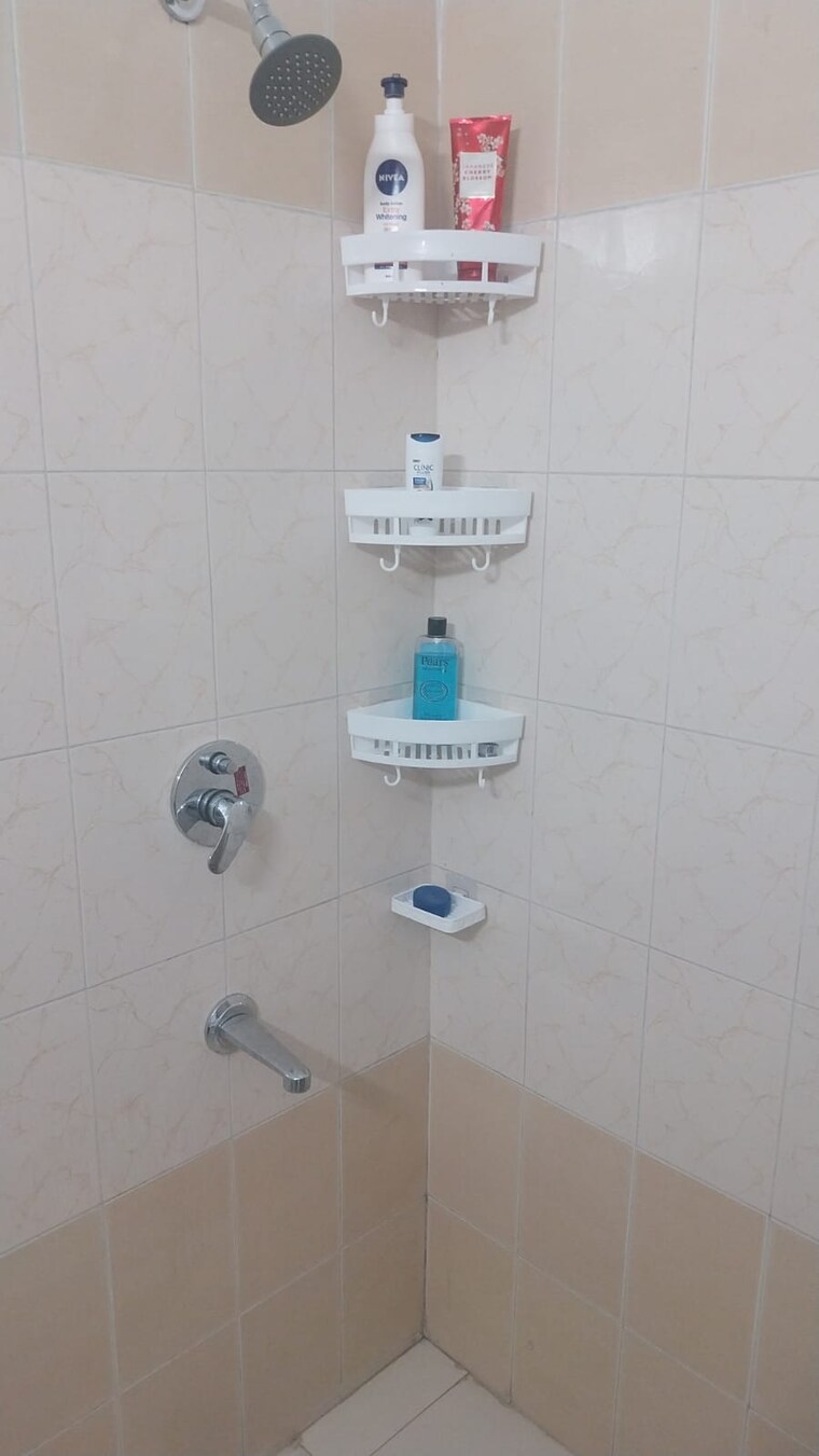 Bathroom, sector 48 3 Bedroom 1350 Sq.Ft. Apartment In Sector 48 Chandigarh 8806560