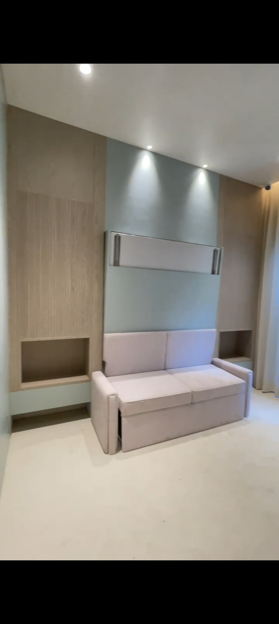 2 BHK Apartment For Sale in 63 Rishabraj Avenue