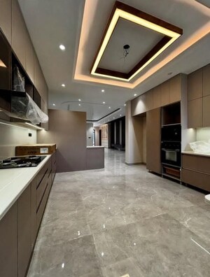 Kitchen in 2.5 BHK Builder Floor at Sector 35 – for Sale